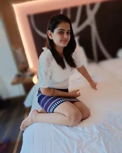 Escort Service In Huzur